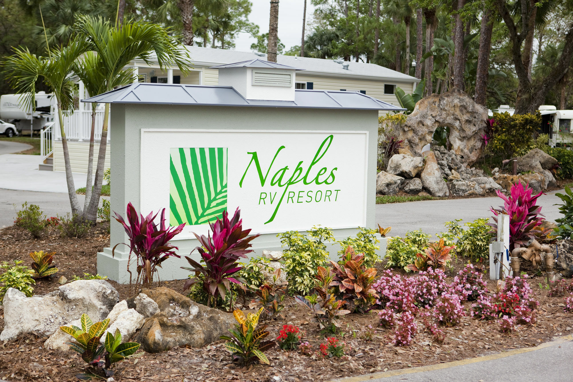 Naples Rv Resort Naples Manor Buitenkant foto