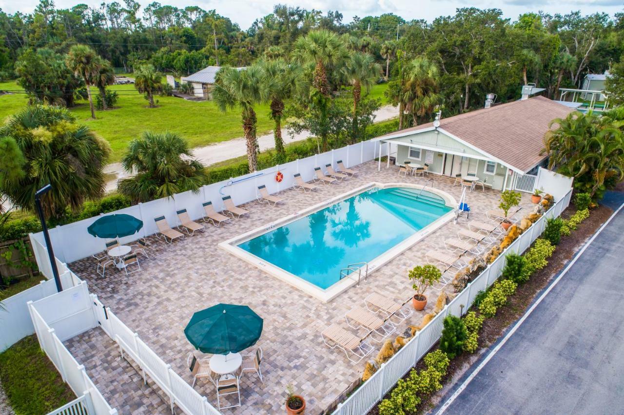 Naples Rv Resort Naples Manor Buitenkant foto